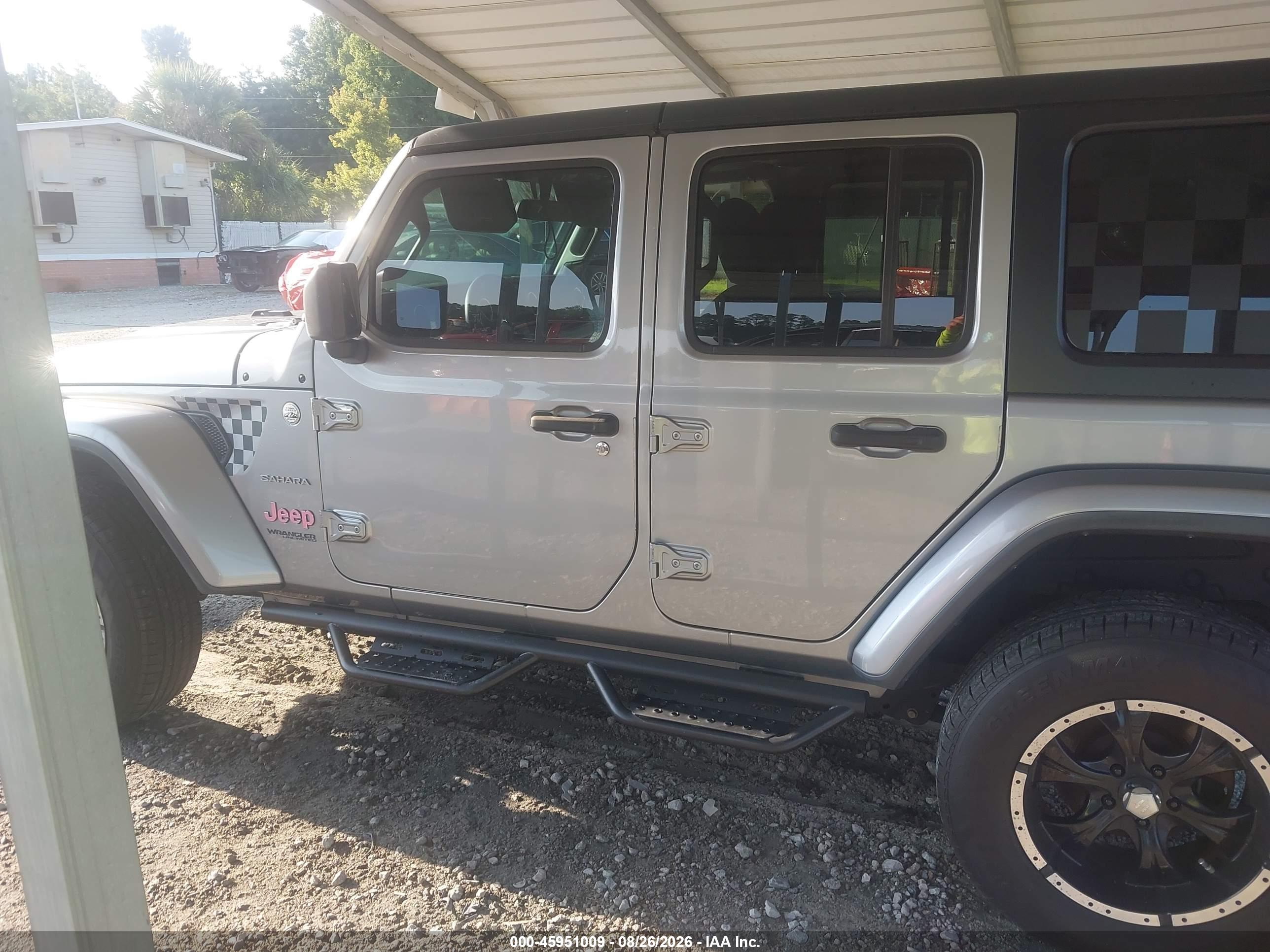 2018 JEEP WRANGLER UNLIMITED SAHARA 4X4