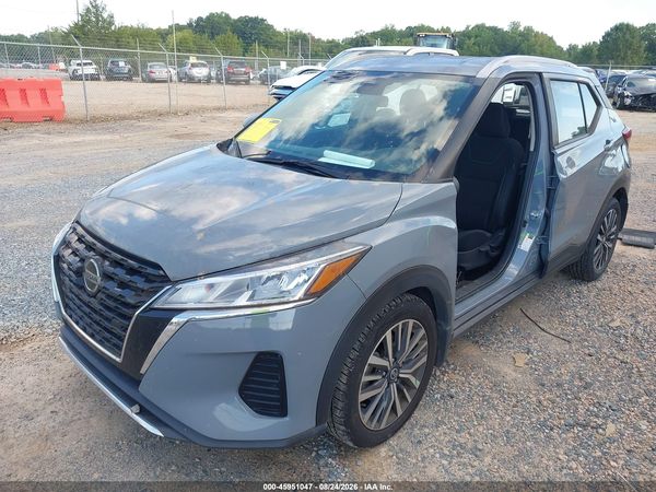 2021 NISSAN KICKS — I2