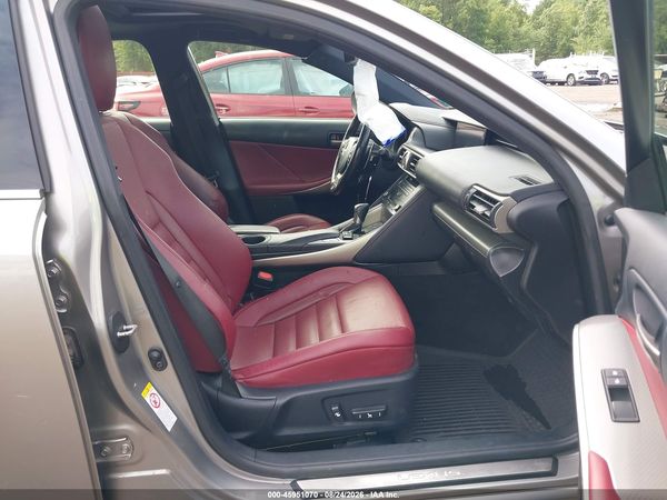2017 LEXUS IS 300