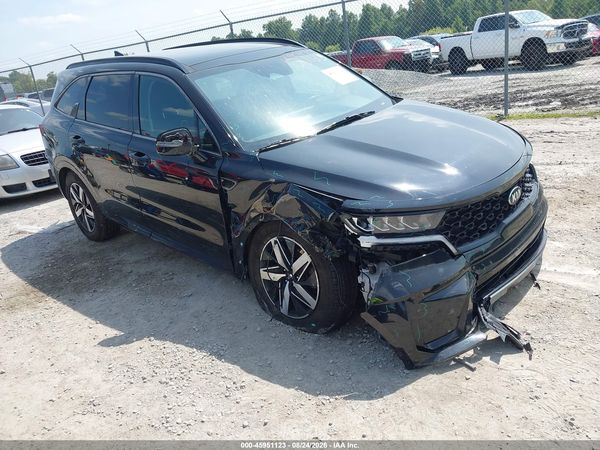 2021 KIA SORENTO S — I1
