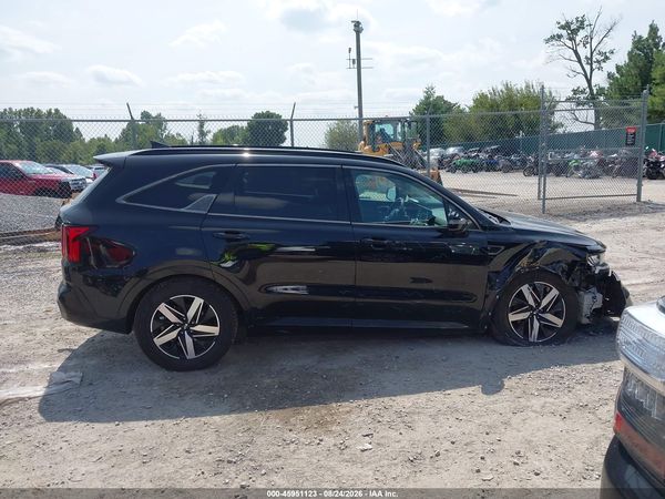 2021 KIA SORENTO S — I116