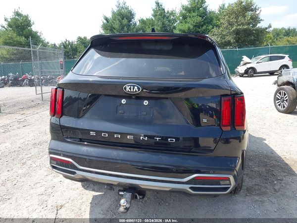 2021 KIA SORENTO S — I119