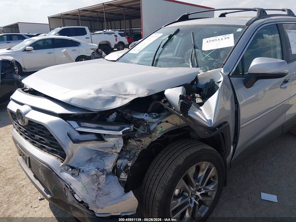 2025 TOYOTA RAV4 XLE PREMIUM — I6