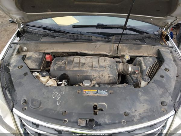 2015 CHEVROLET TRAVERSE LT — I10