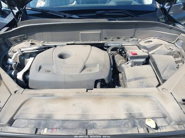 2021 VOLVO XC90 T6 MOMENTUM 6 PASSENGER