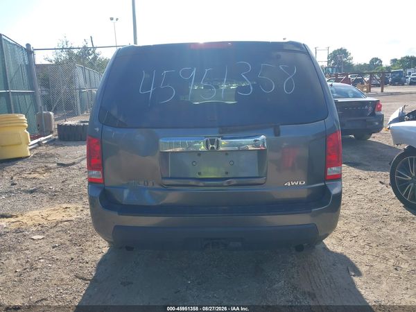 2012 HONDA PILOT LX — I119