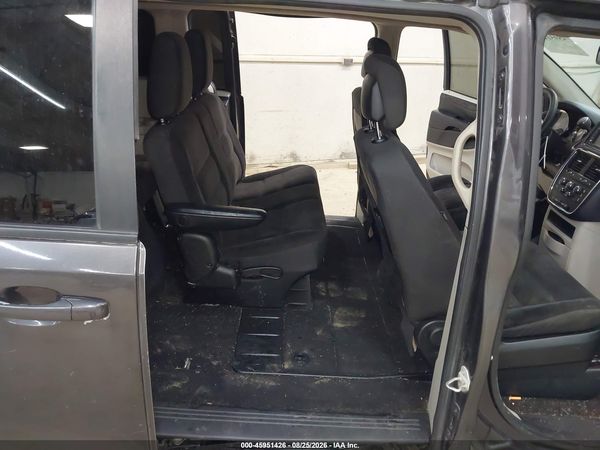 2019 DODGE GRAND CARAVAN SE — I8