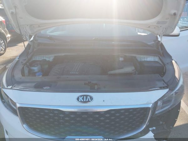 2016 KIA SEDONA LX — I10