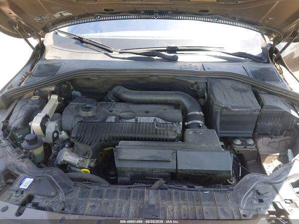 2016 VOLVO V60 CROSS COUNTRY T5