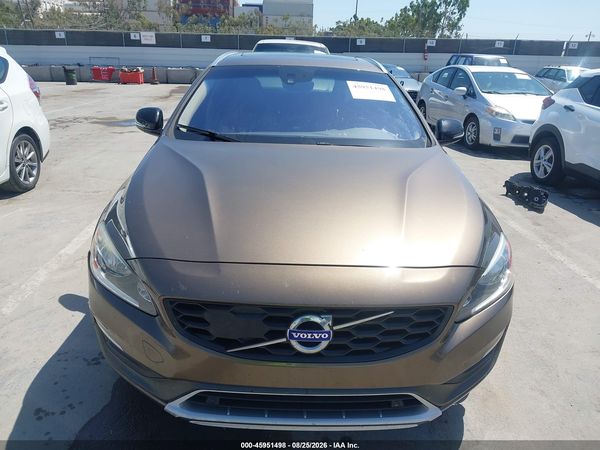 2016 VOLVO V60 CROSS COUNTRY T5