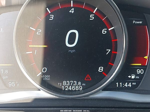 2016 VOLVO V60 CROSS COUNTRY T5