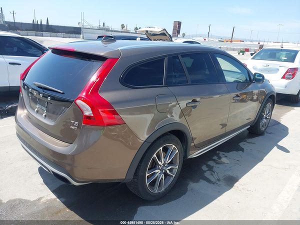 2016 VOLVO V60 CROSS COUNTRY T5