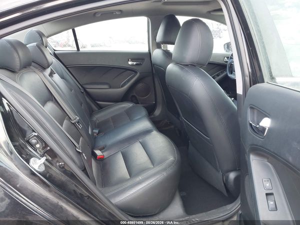 2016 KIA FORTE EX — I8