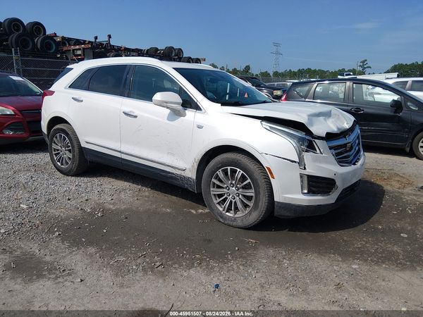 2017 CADILLAC XT5 LUXURY — I1