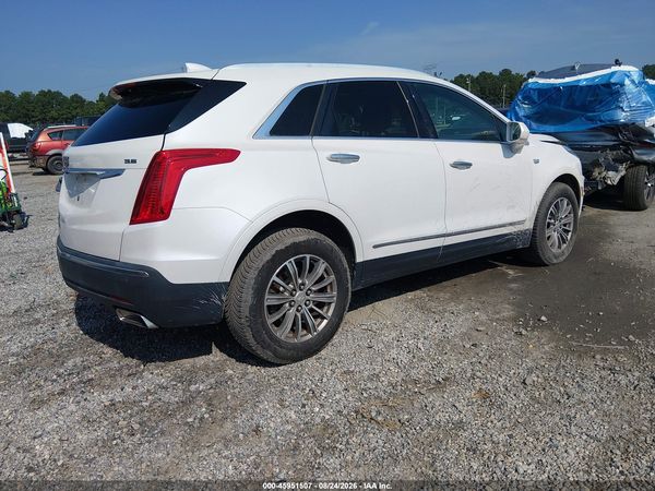 2017 CADILLAC XT5 LUXURY — I4