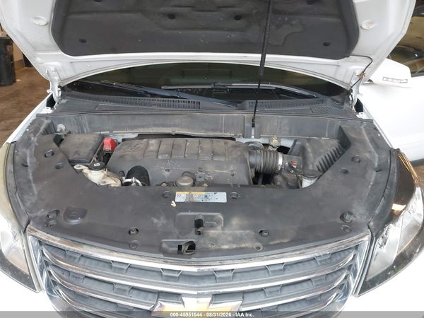 2016 CHEVROLET TRAVERSE LT — I10
