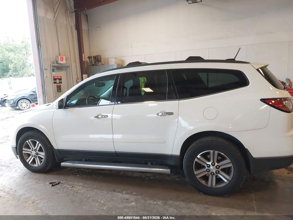 2016 CHEVROLET TRAVERSE LT — I117