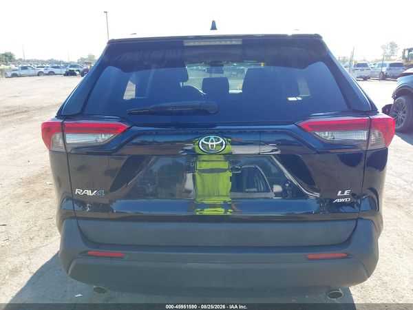 2019 TOYOTA RAV4 LE