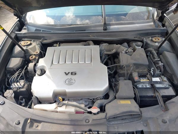 2016 LEXUS ES 350 — I10