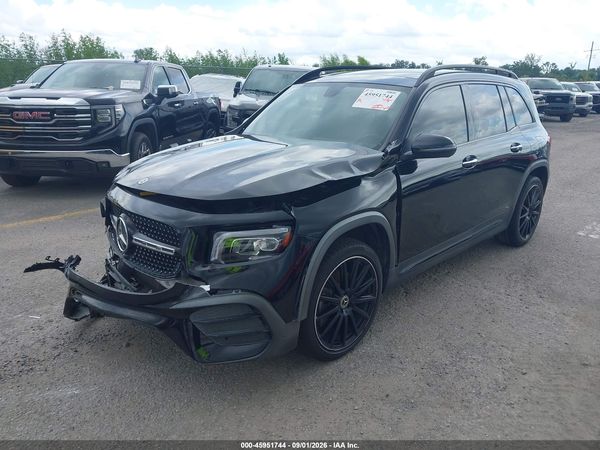 2021 MERCEDES-BENZ GLB 250 — I2