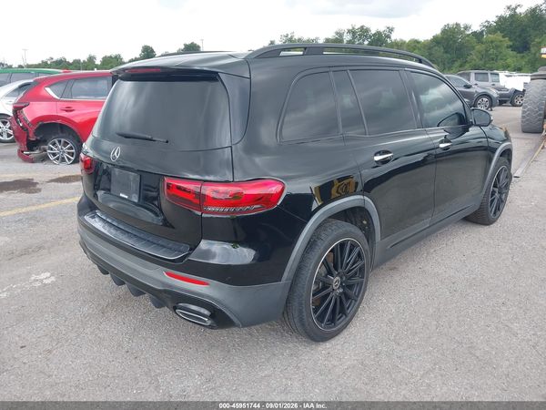 2021 MERCEDES-BENZ GLB 250 — I4
