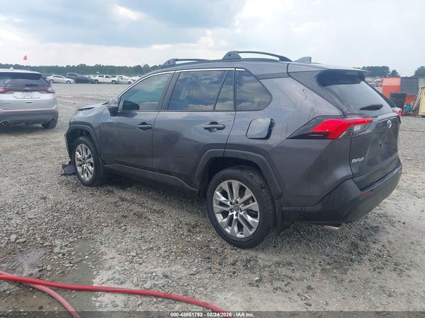 2025 TOYOTA RAV4 XLE PREMIUM — I3