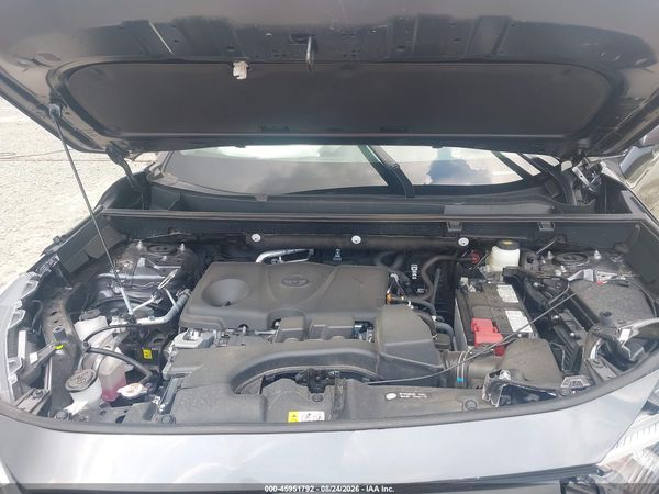 2025 TOYOTA RAV4 XLE PREMIUM — I10