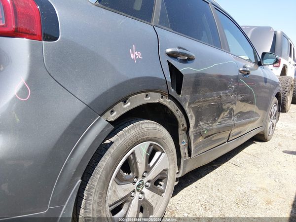 2017 KIA NIRO LX