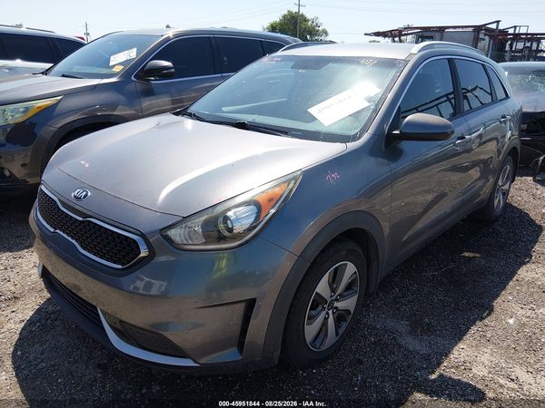 2017 KIA NIRO LX