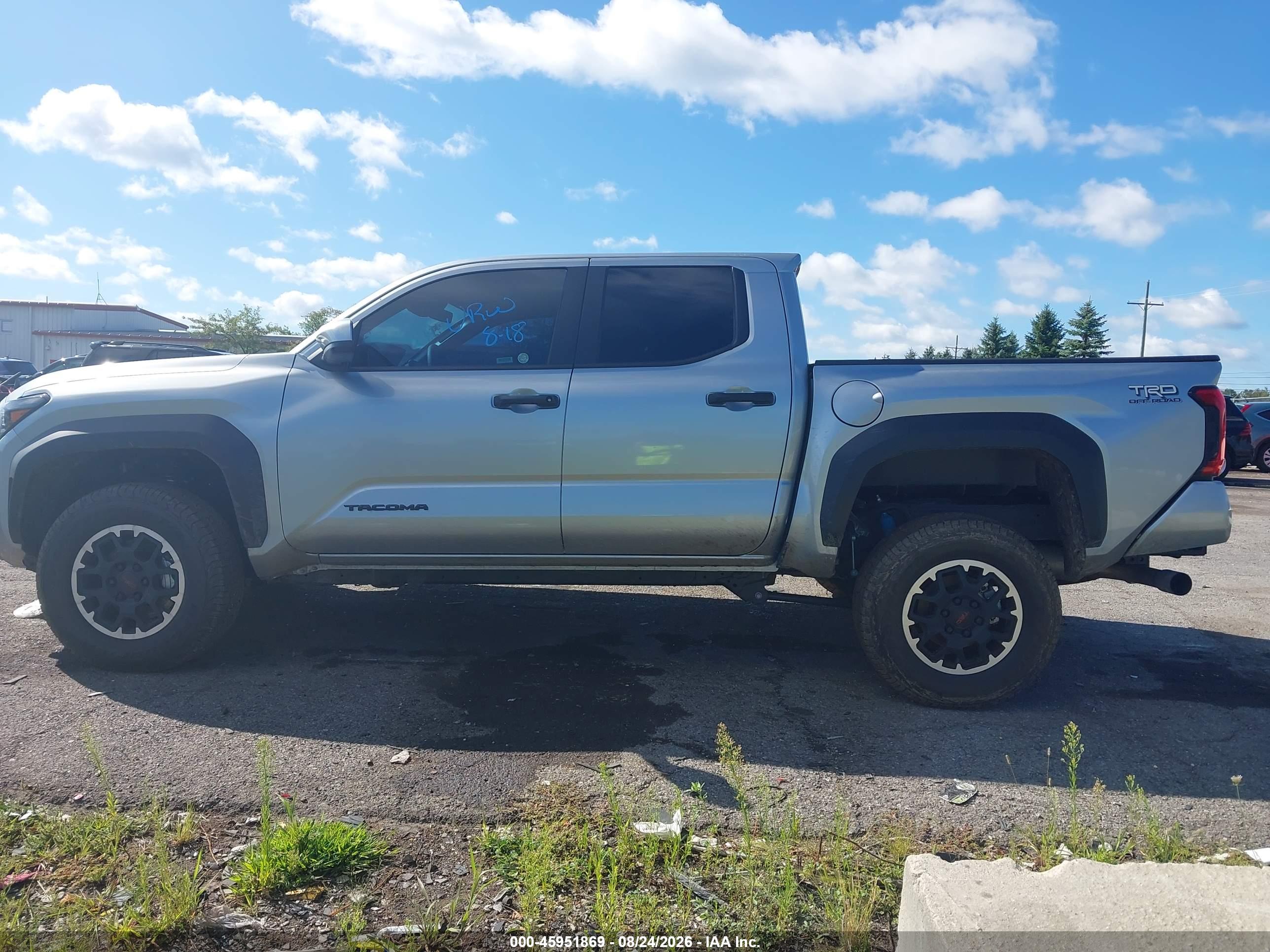 2026 TOYOTA TACOMA TRD OFF ROAD