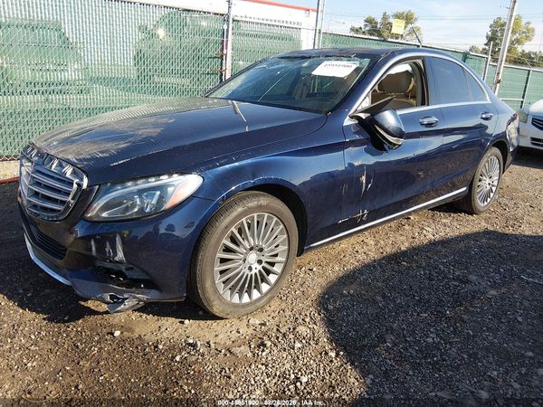 2015 MERCEDES-BENZ C 300 LUXURY 4MATIC