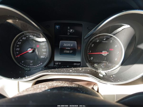 2015 MERCEDES-BENZ C 300 LUXURY 4MATIC