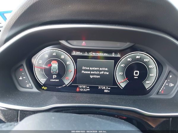 2024 AUDI Q3 — I7