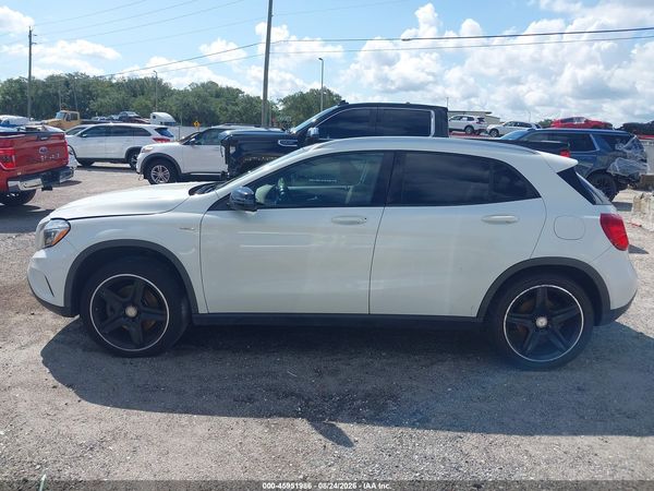 2015 MERCEDES-BENZ GLA 250 4MATIC
