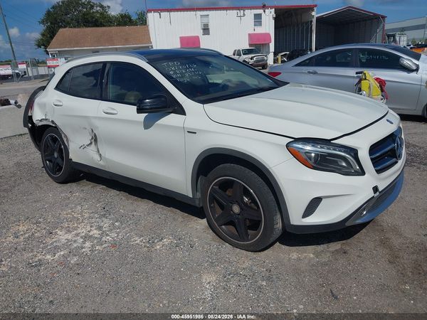 2015 MERCEDES-BENZ GLA 250 4MATIC