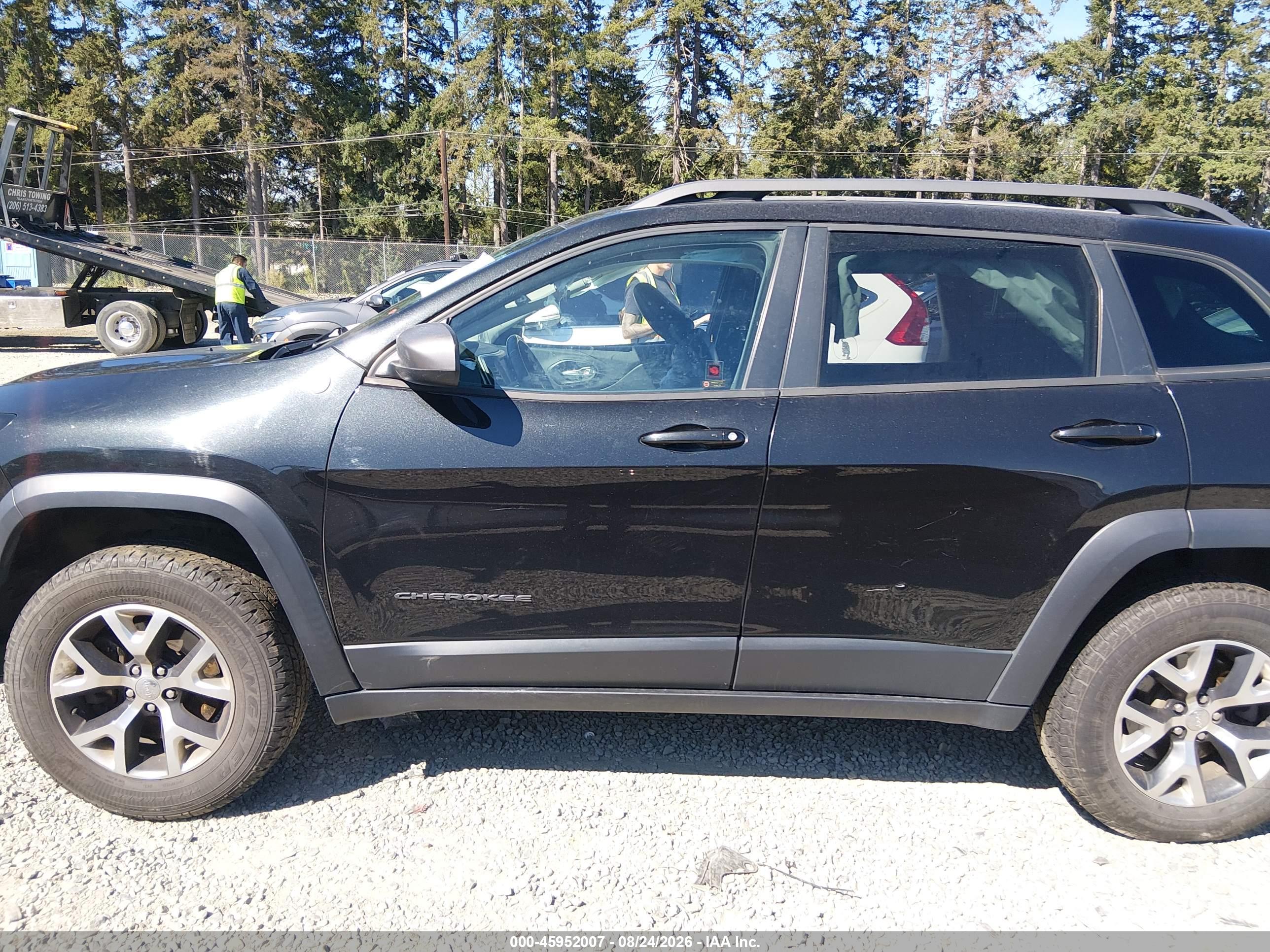 2016 JEEP CHEROKEE TRAILHAWK