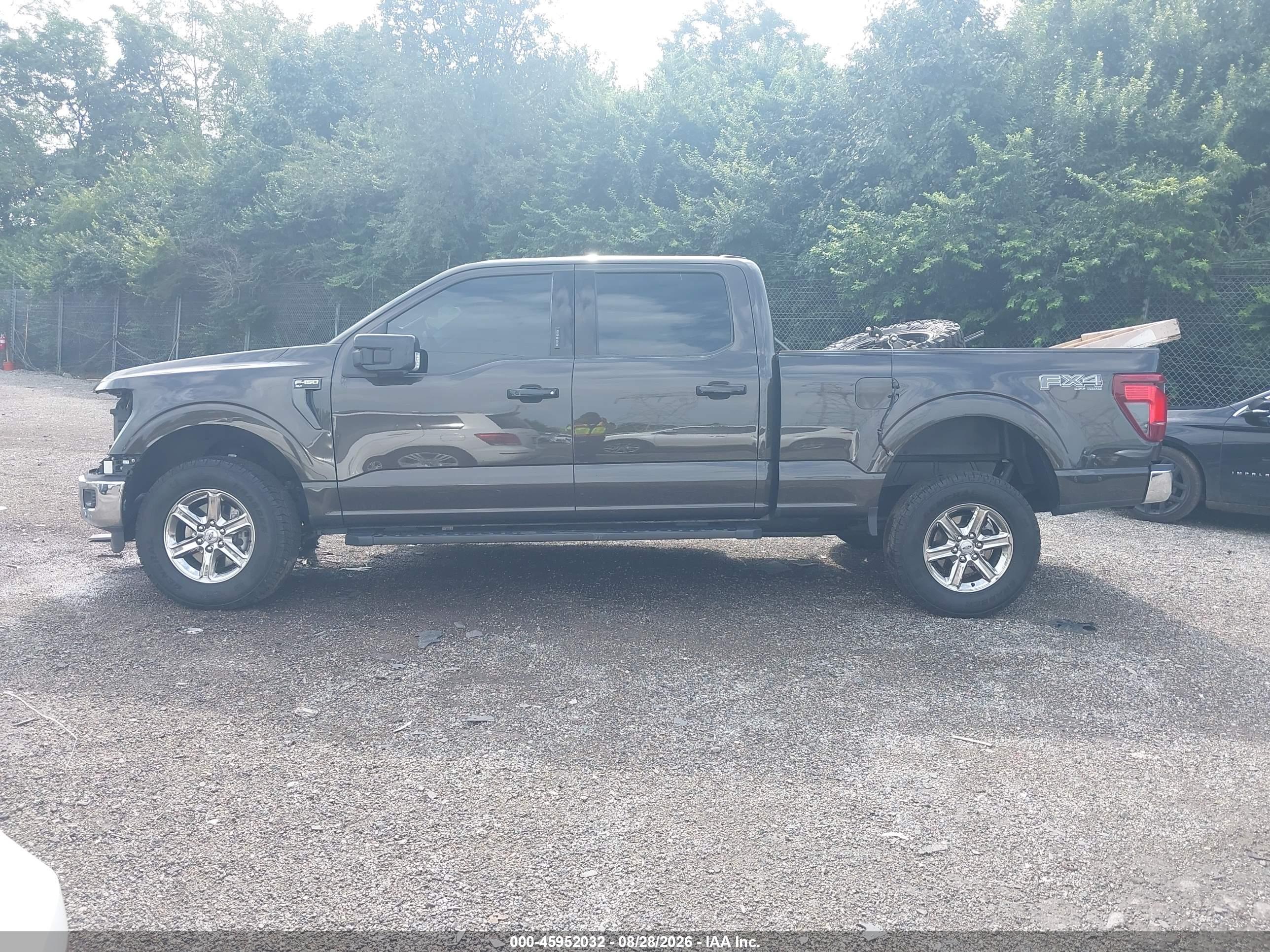 2024 FORD F-150 XLT