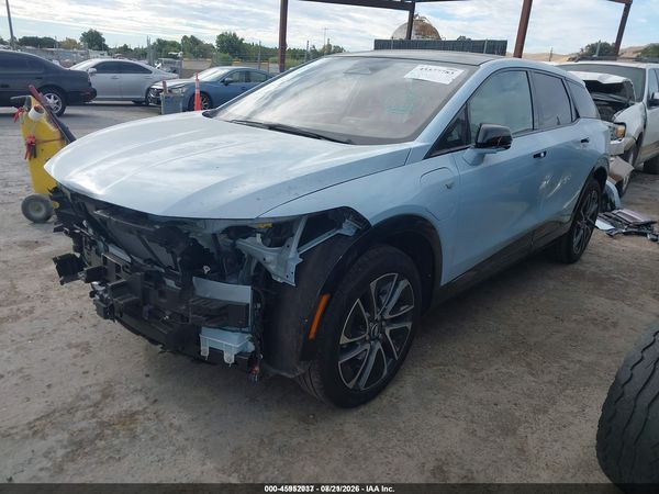 2025 CADILLAC OPTIQ SPORT 1 AWD