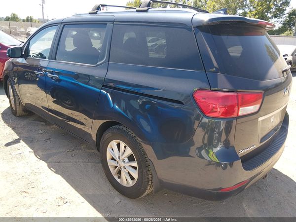 2016 KIA SEDONA LX
