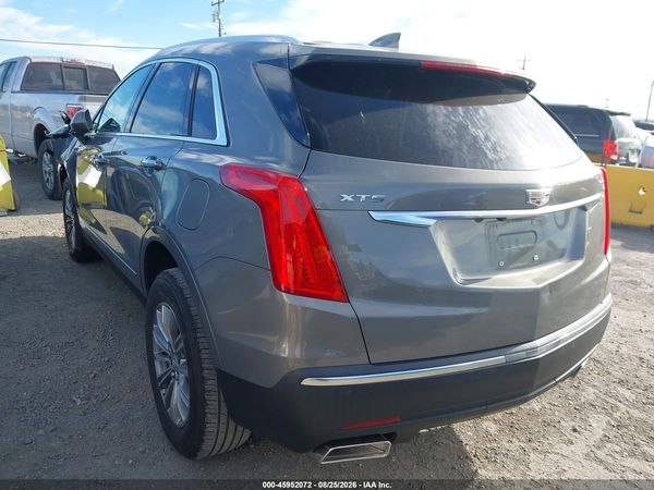 2017 CADILLAC XT5 LUXURY