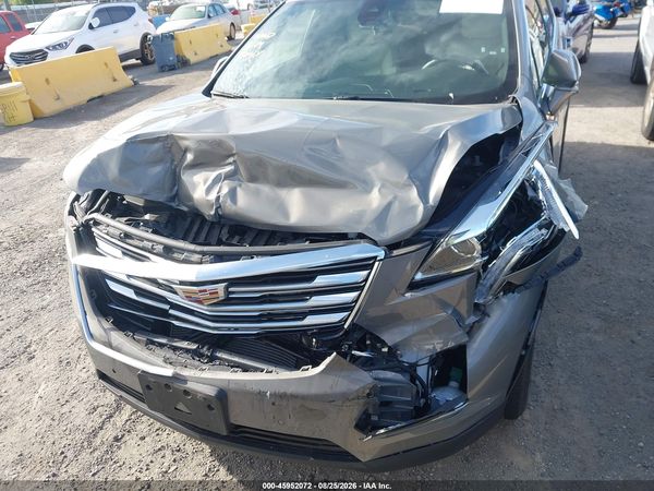 2017 CADILLAC XT5 LUXURY