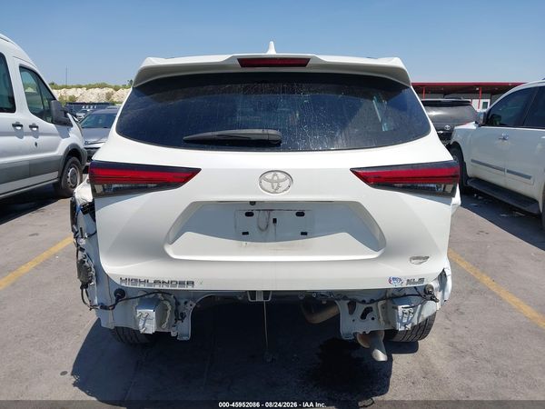 2021 TOYOTA HIGHLANDER XLE