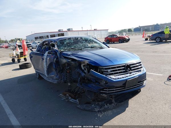 2017 VOLKSWAGEN PASSAT 1.8T R-LINE — I6