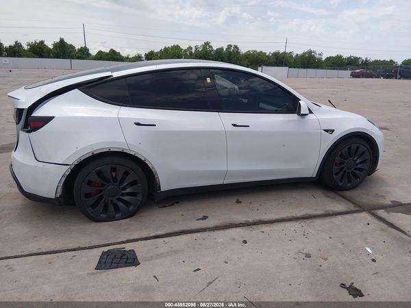 2024 TESLA MODEL Y — I116