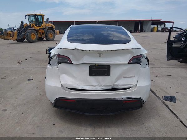 2024 TESLA MODEL Y — I119