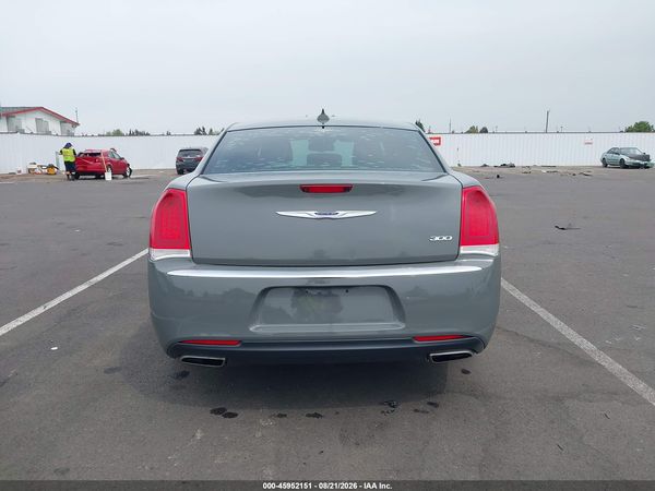 2019 CHRYSLER 300 TOURING