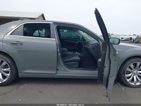 2019 CHRYSLER 300 TOURING