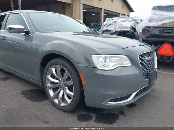 2019 CHRYSLER 300 TOURING