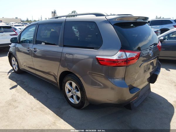 2015 TOYOTA SIENNA LE 8 PASSENGER — I3