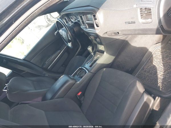 2013 DODGE CHARGER SE